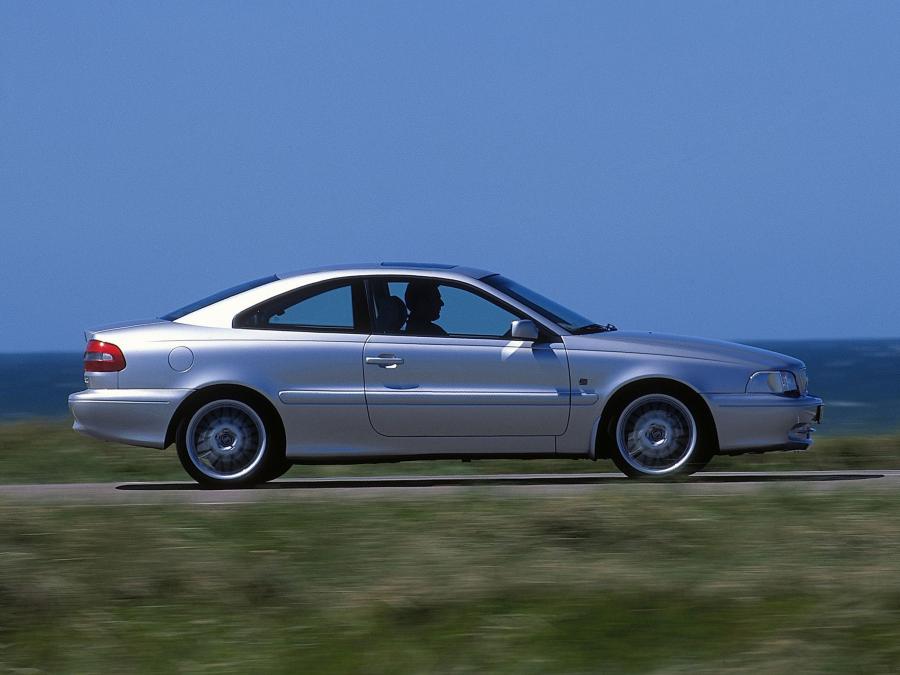  Volvo C70 1997 года  (фото 17 из 29)